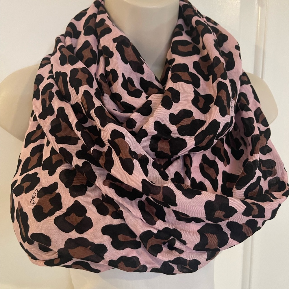 Coach leopard with pink background infinity scarf